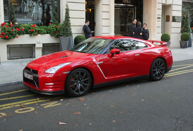 Nissan GT-R 2014