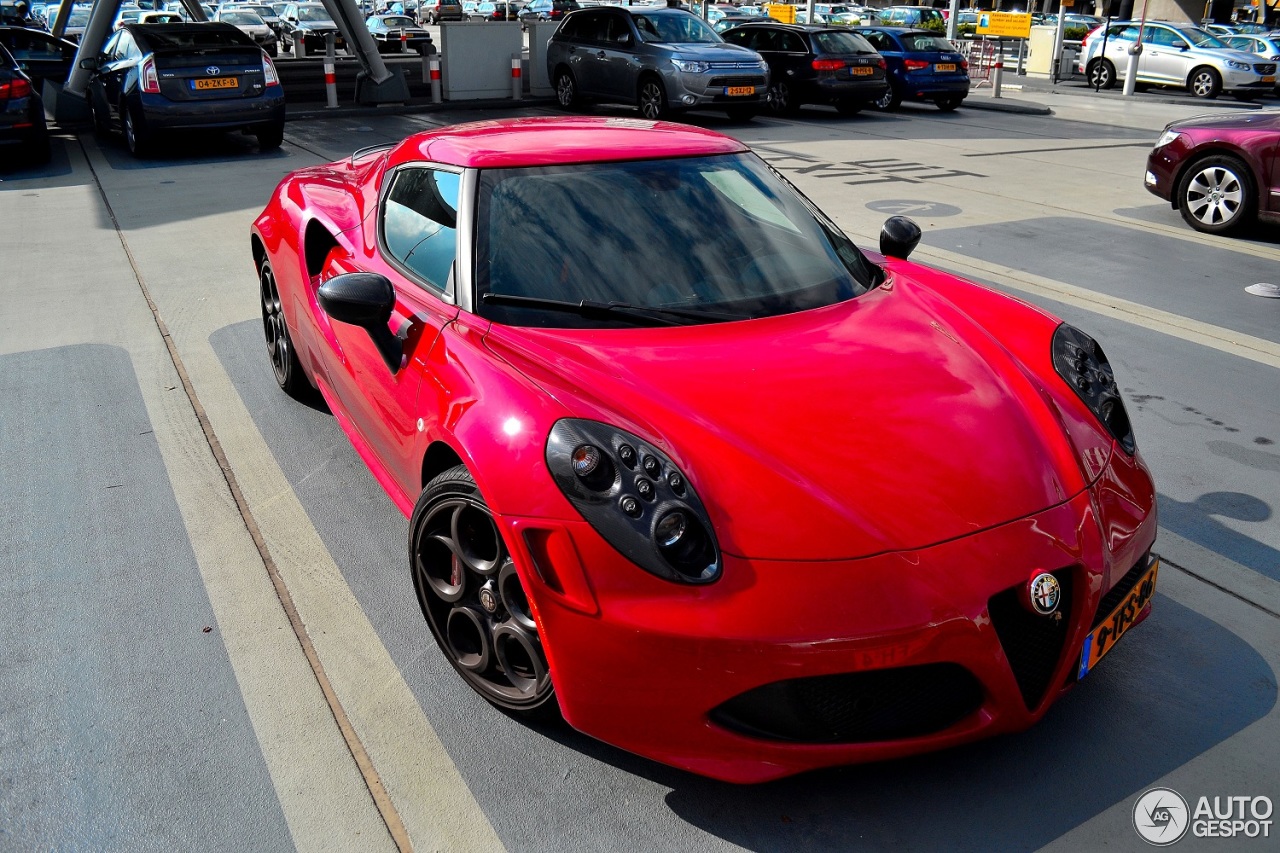 Alfa Romeo 4C Launch Edition