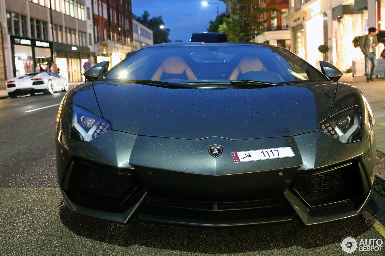 Lamborghini Aventador LP700-4 Roadster