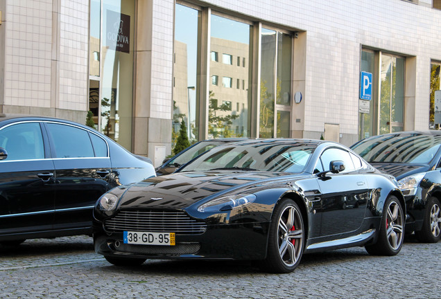 Aston Martin V8 Vantage N400