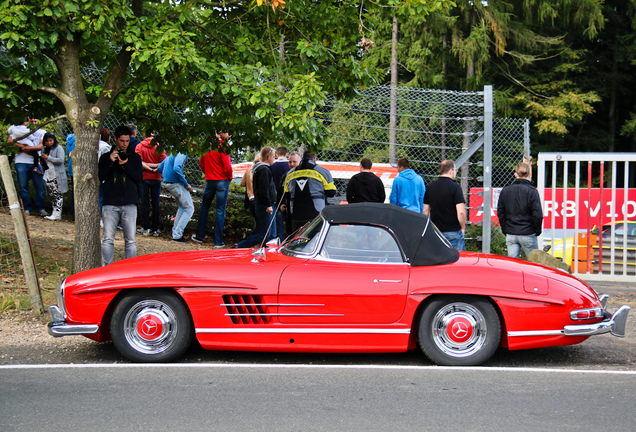 Mercedes-Benz 300SL Roadster