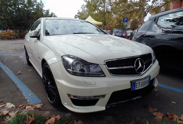 Mercedes-Benz C 63 AMG Coupé