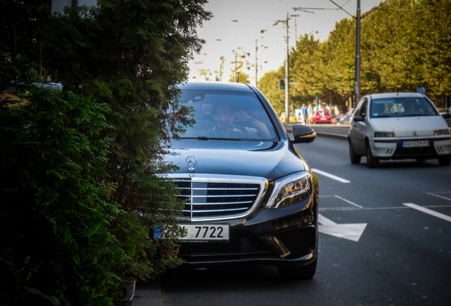 Mercedes-Benz S 63 AMG V222