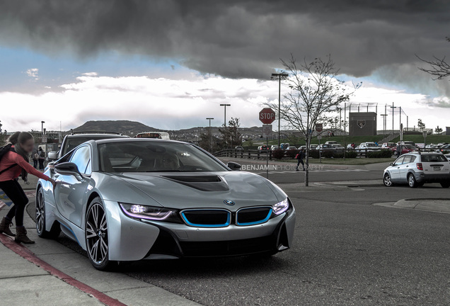 BMW i8