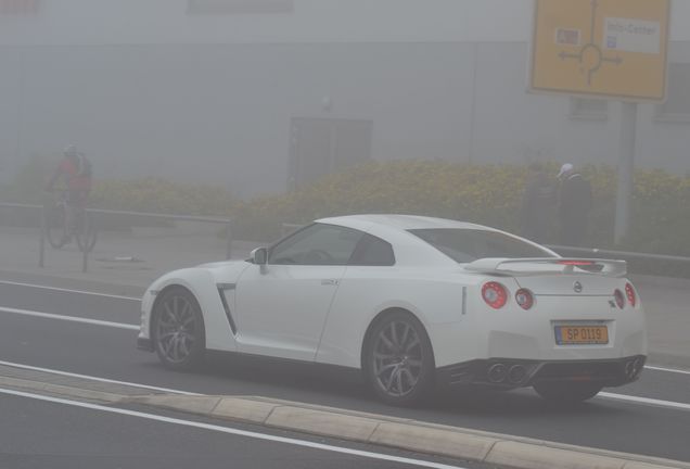 Nissan GT-R 2013