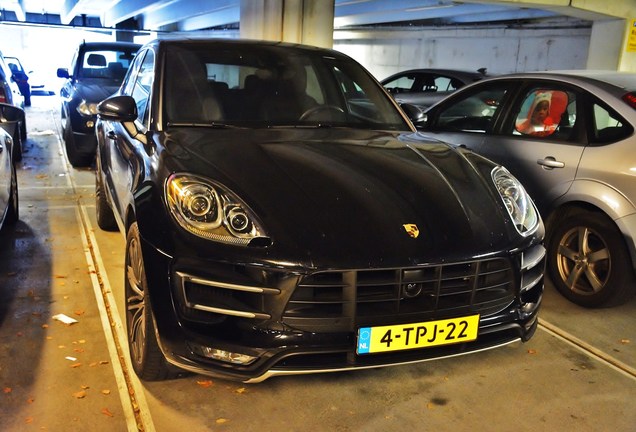 Porsche 95B Macan Turbo