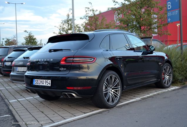 Porsche 95B Macan Turbo