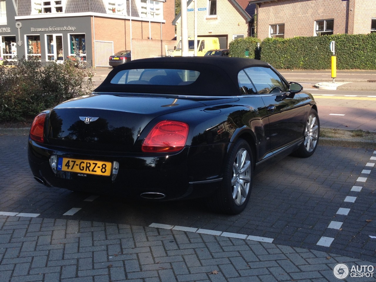 Bentley Continental GTC