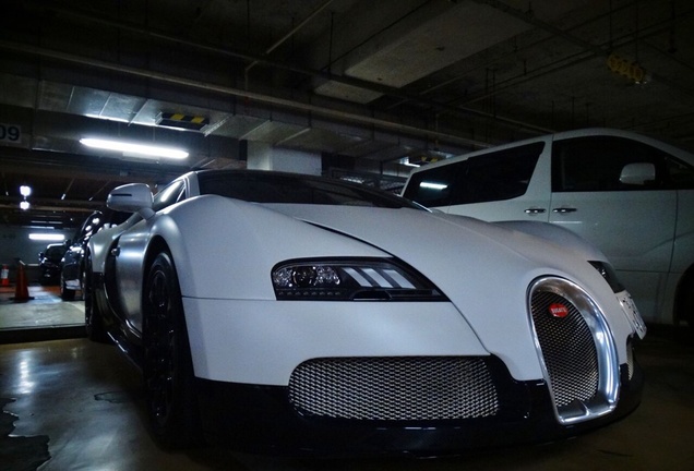 Bugatti Veyron 16.4 Grand Sport