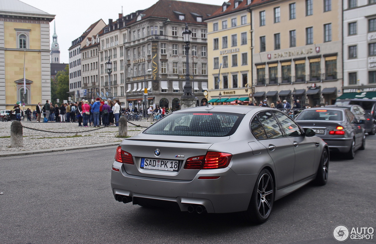 BMW M5 F10 30 Jahre Edition