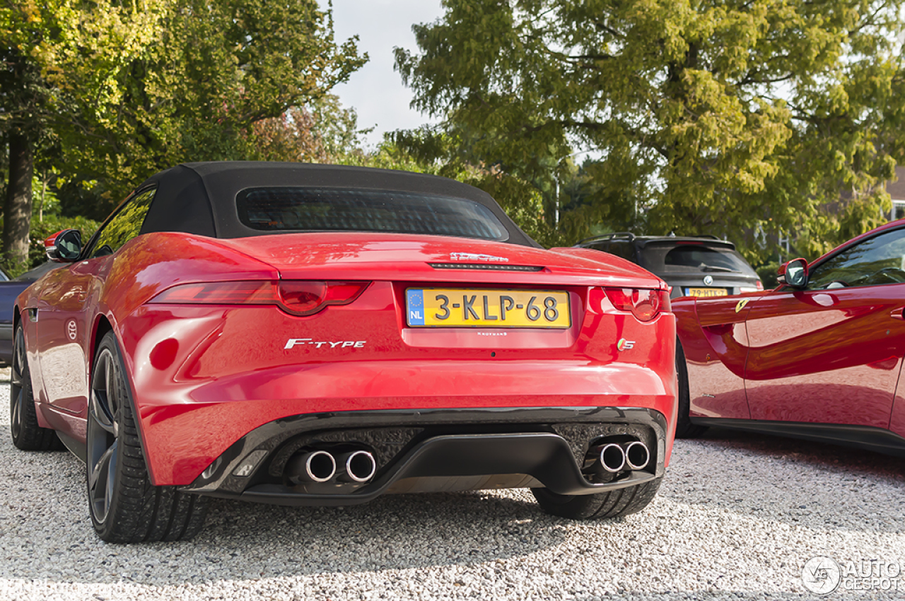 Jaguar F-TYPE S V8 Convertible