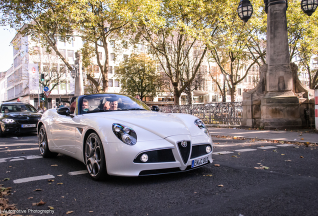 Alfa Romeo 8C Spider