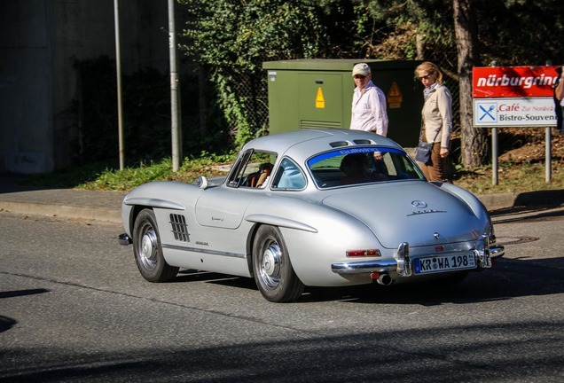 Mercedes-Benz 300SL Gullwing