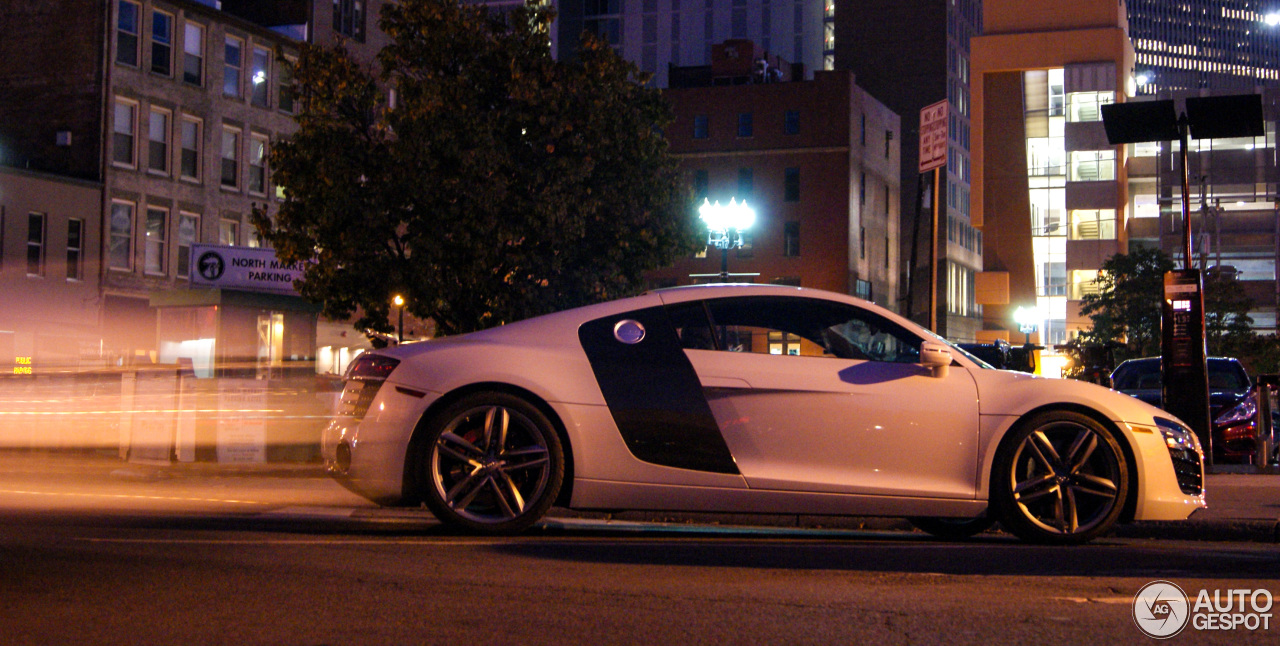 Audi R8 2013