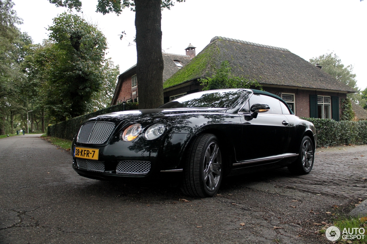 Bentley Continental GTC