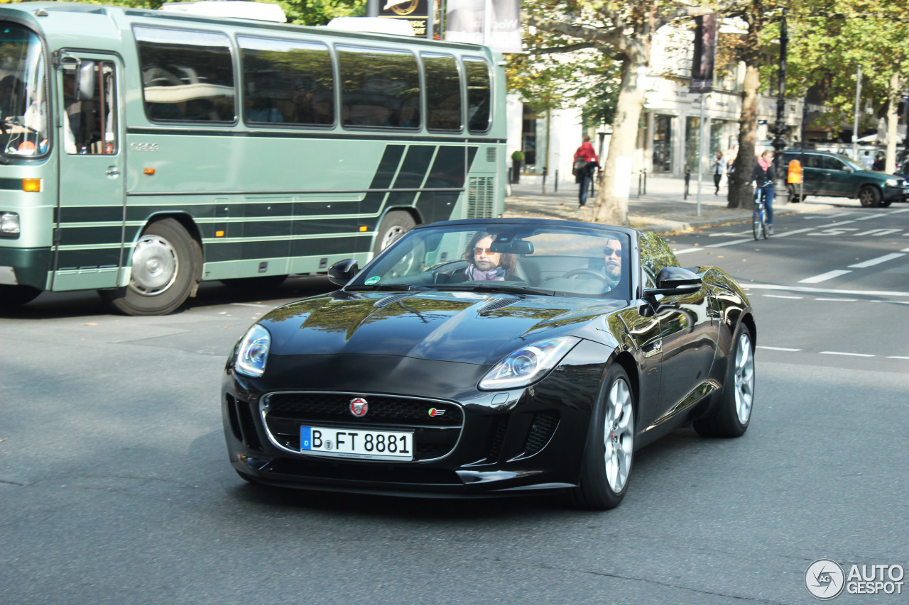 Jaguar F-TYPE S Convertible