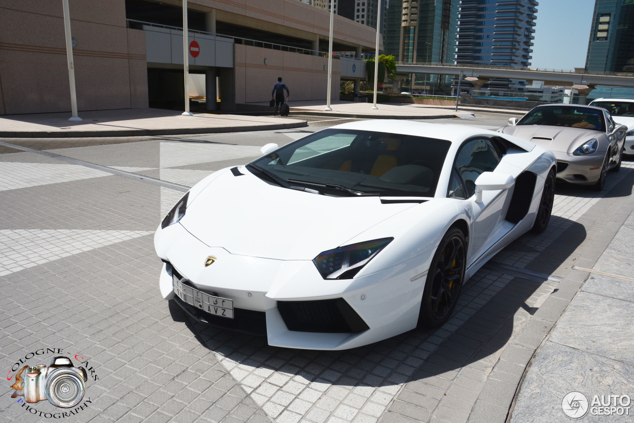 Lamborghini Aventador LP700-4