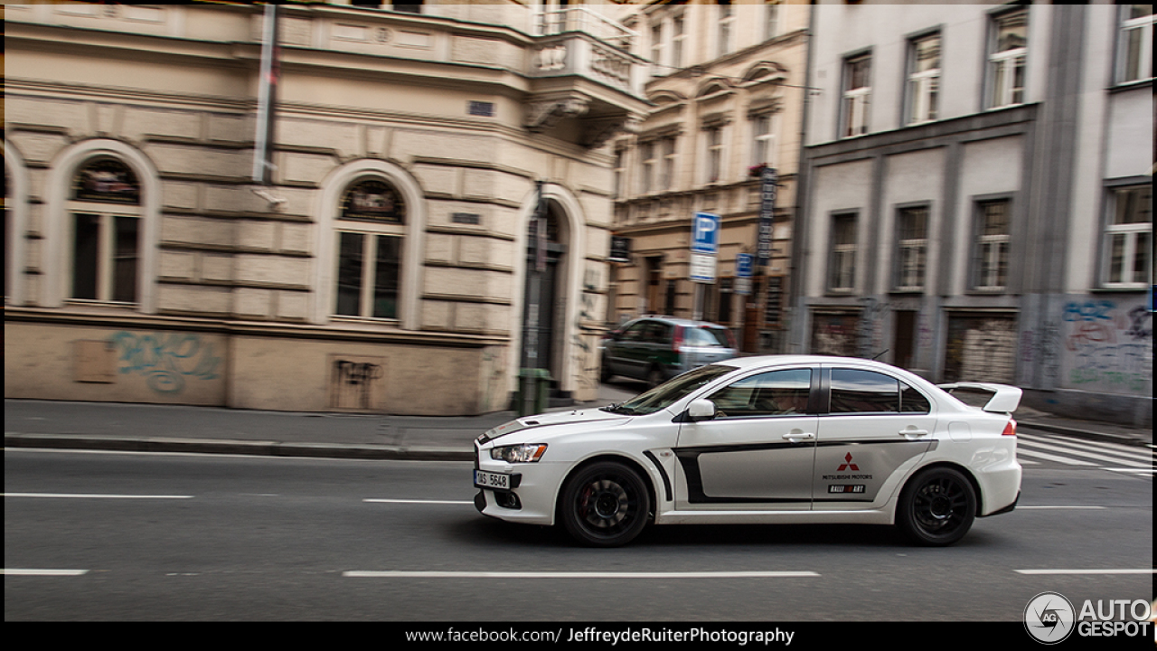 Mitsubishi Lancer Evolution X MR Ralliart