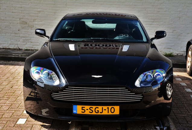 Aston Martin V8 Vantage