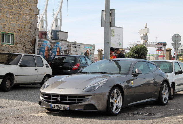 Ferrari FF