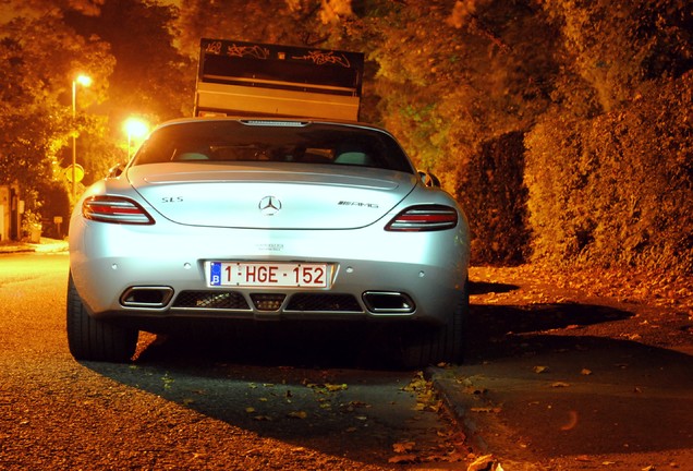 Mercedes-Benz SLS AMG