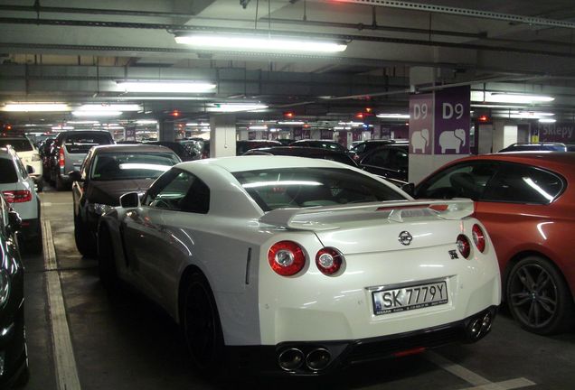 Nissan GT-R 2011