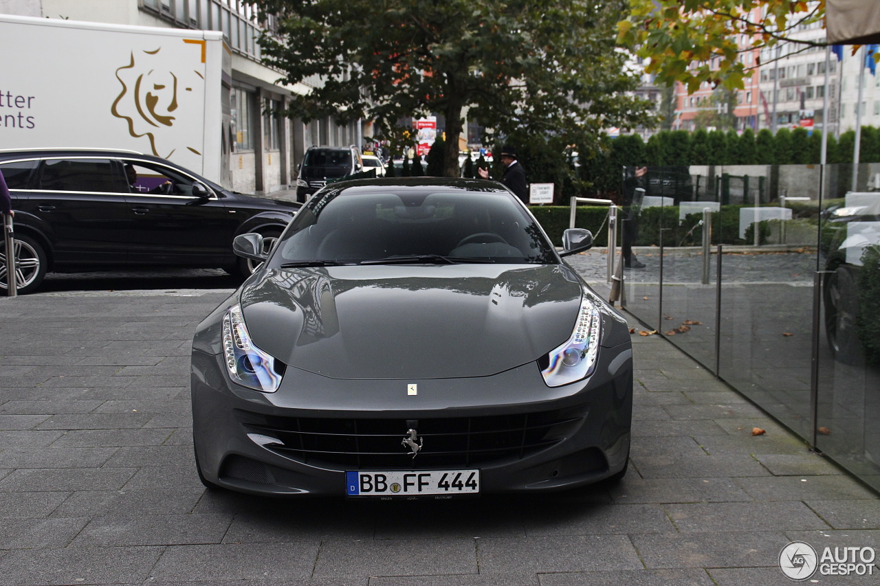 Ferrari FF