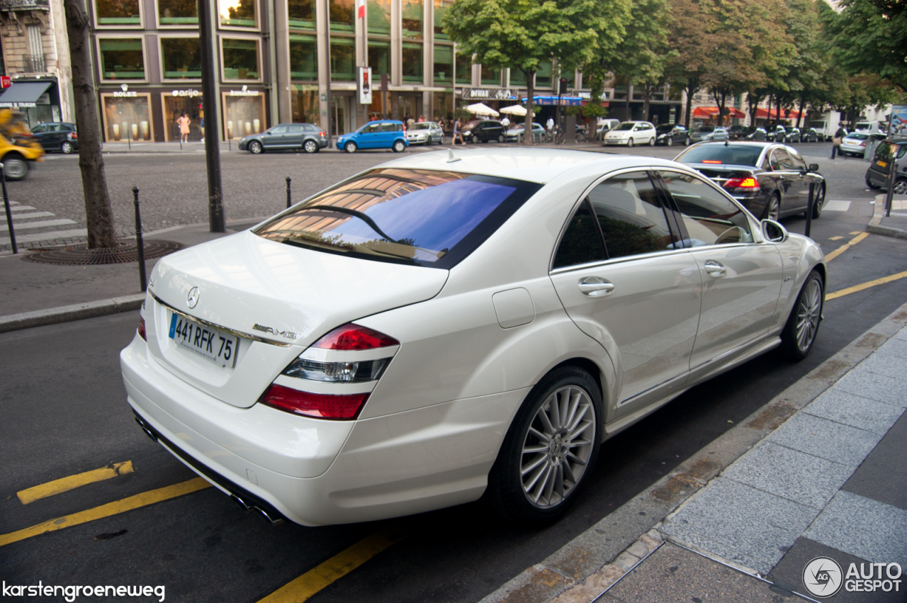 Mercedes-Benz S 63 AMG W221