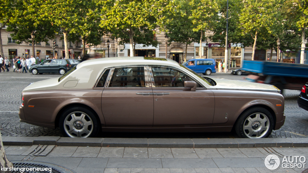 Rolls-Royce Phantom