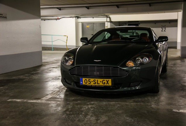 Aston Martin DB9