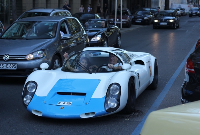 Porsche 910