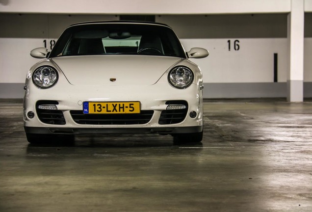 Porsche 997 Turbo Cabriolet MkI