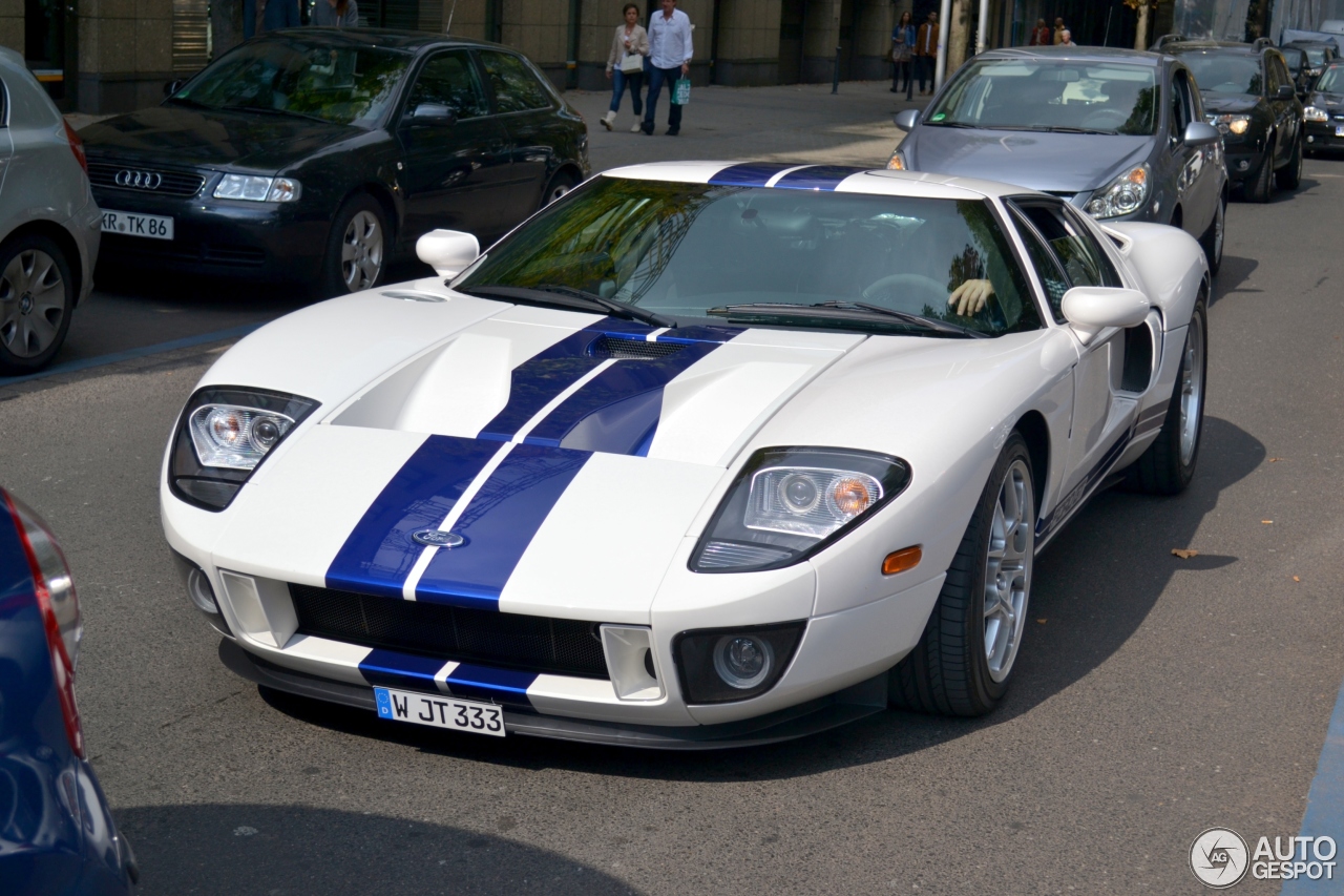 Ford GT