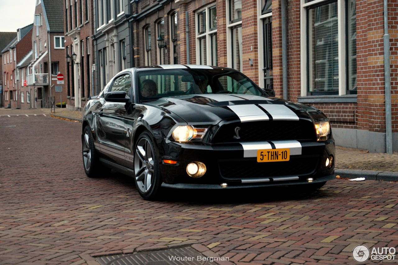 Ford Mustang Shelby GT500 2011