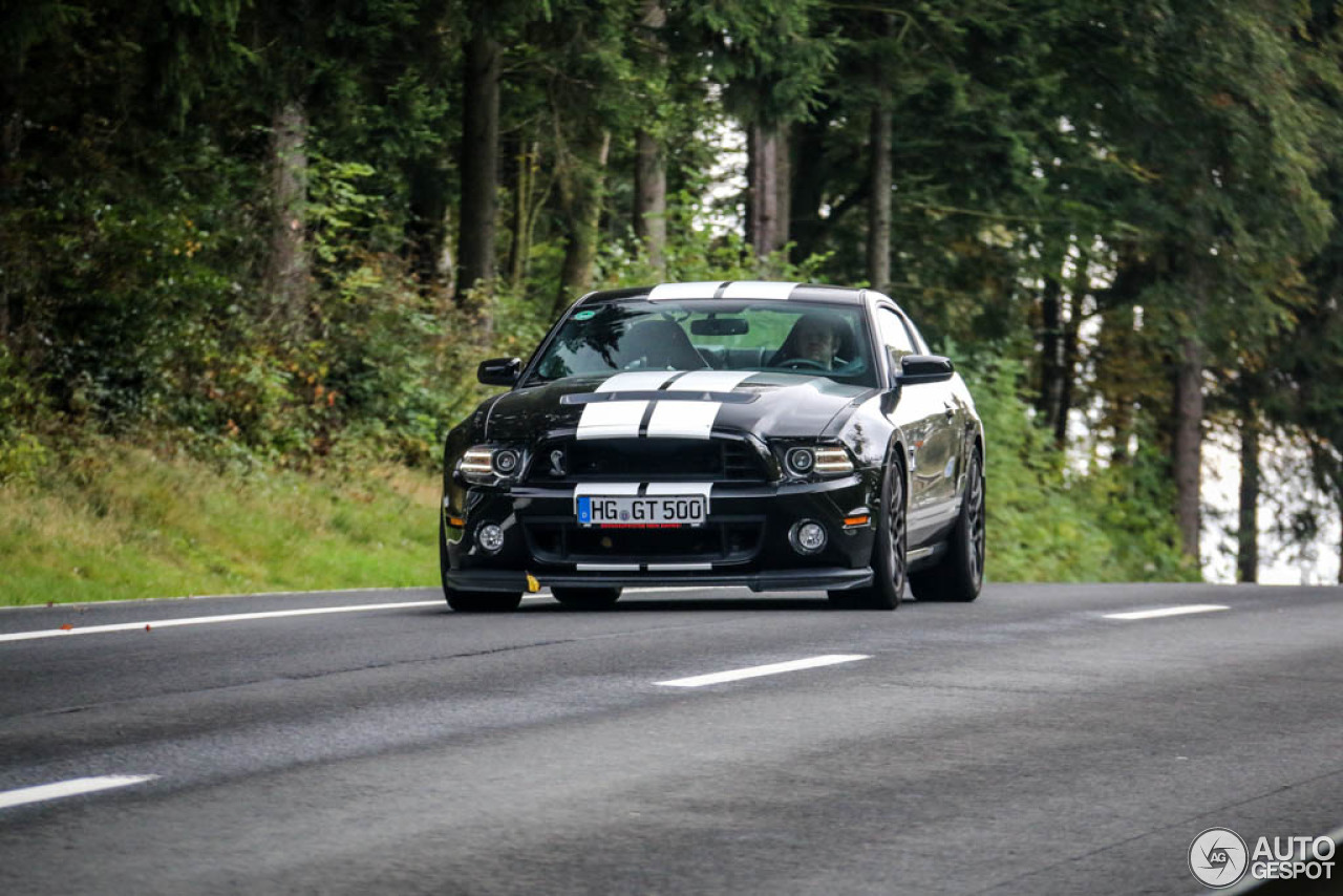 Ford Mustang Shelby GT500 2013