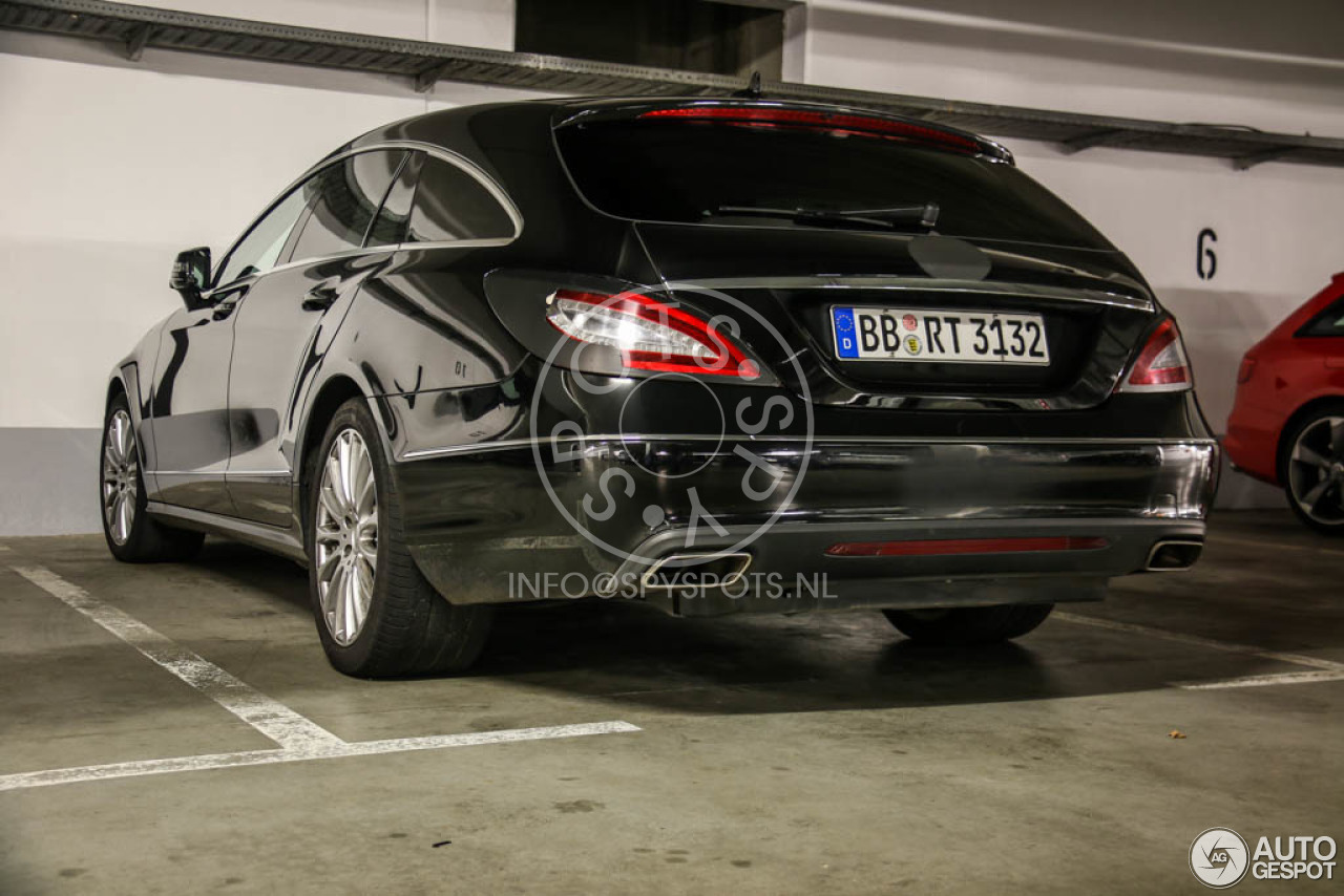 Mercedes-Benz CLS-Klasse X218 Shooting Brake 2014