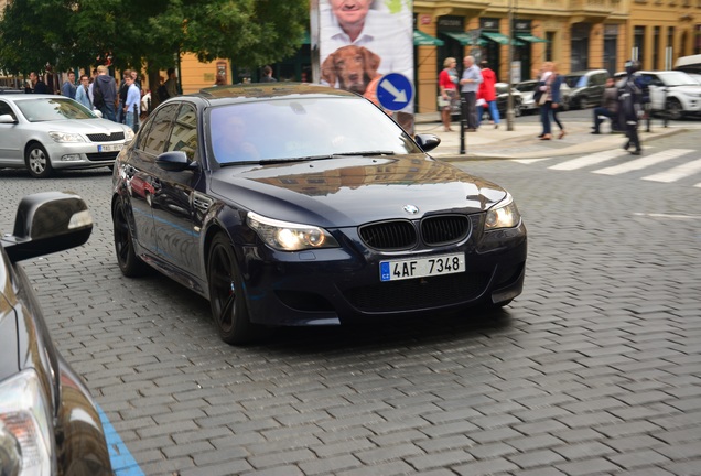 BMW M5 E60 2005