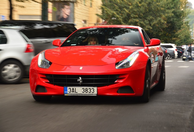 Ferrari FF