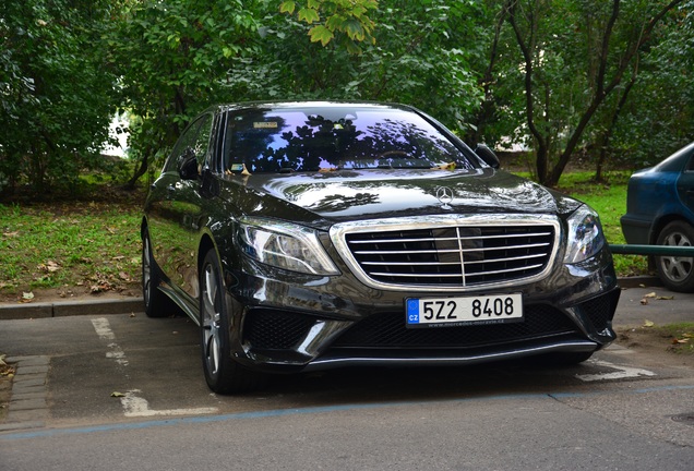 Mercedes-Benz S 63 AMG V222