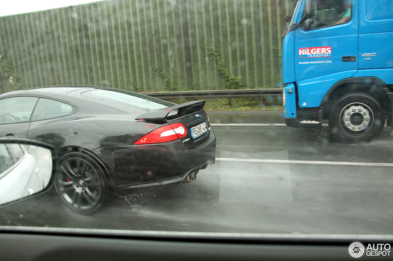 Jaguar XKR-S 2012