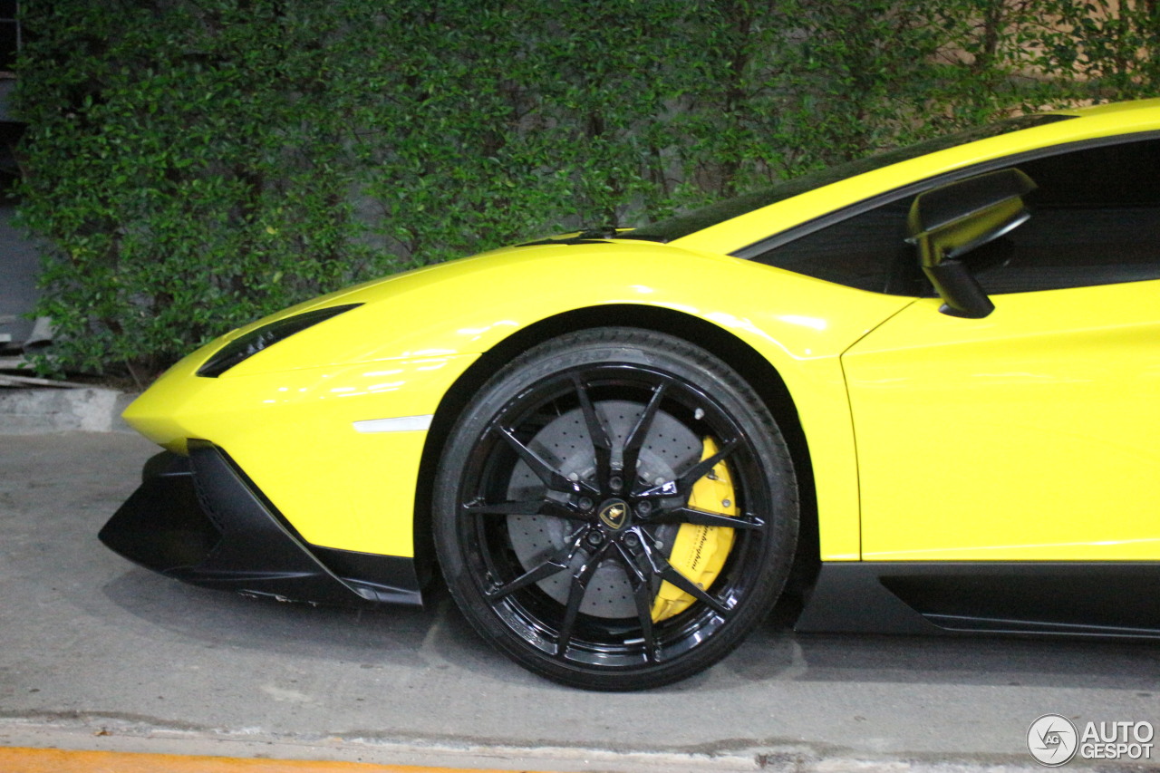 Lamborghini Aventador LP720-4 50° Anniversario