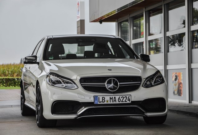 Mercedes-Benz E 63 AMG S W212