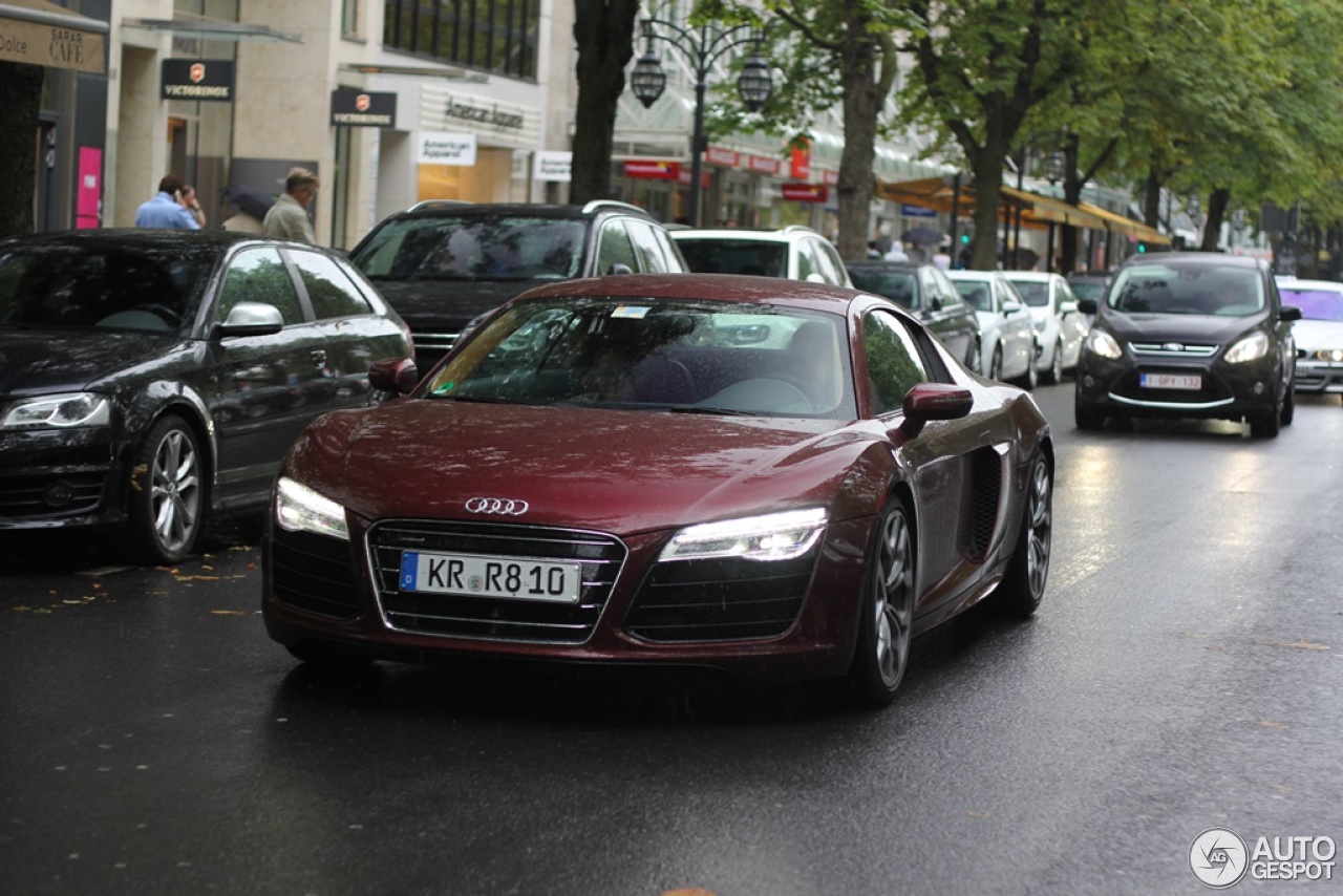 Audi R8 V10 2013