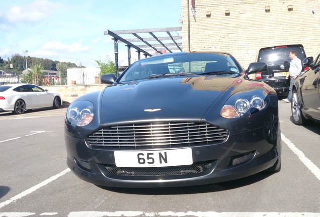 Aston Martin DB9