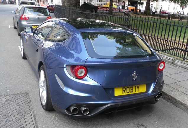 Ferrari FF