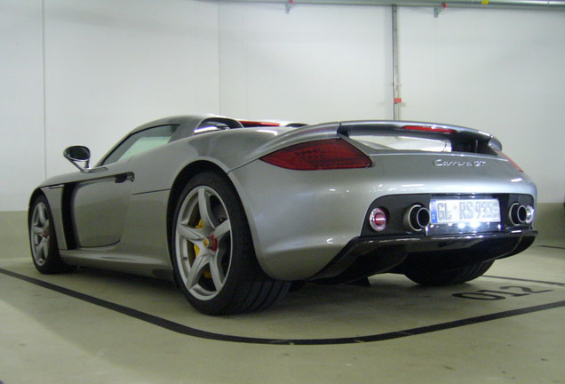 Porsche Carrera GT