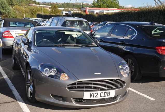 Aston Martin DB9