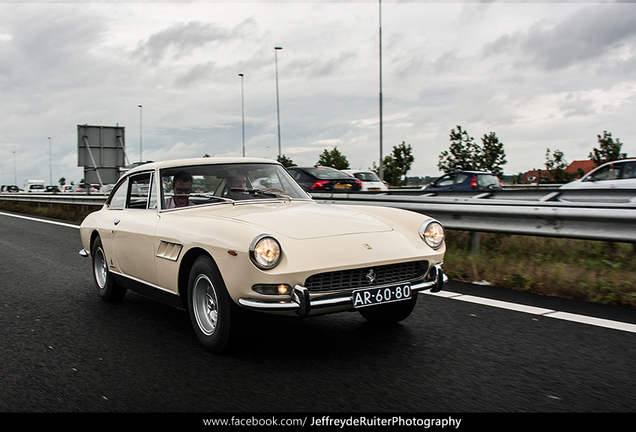 Ferrari 330 GT 2+2 Series II