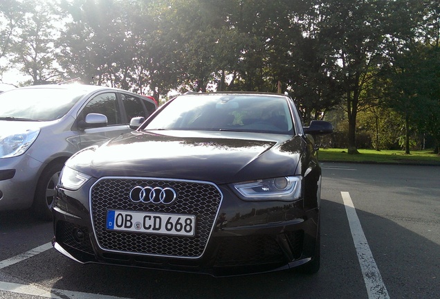 Audi RS4 Avant B8