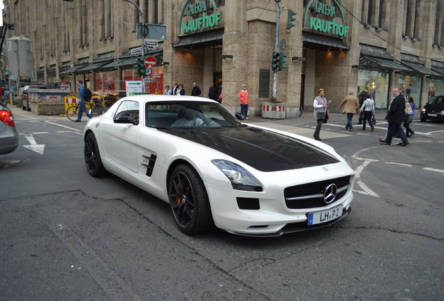 Mercedes-Benz SLS AMG GT Final Edition